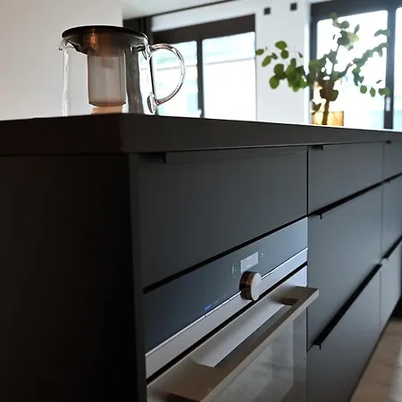 Daire Eiwelhome - Stilvoll, Urban-ruhig Schlafen, Bahnhofsnah, Balkon