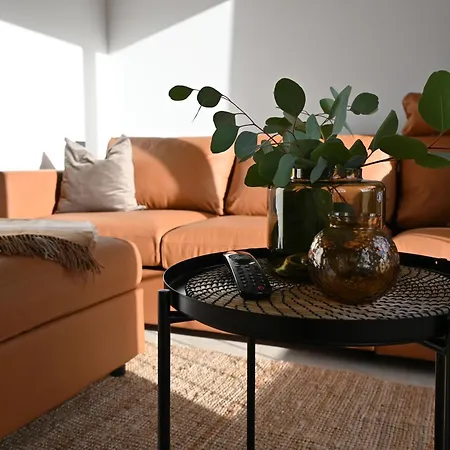 Daire Eiwelhome - Stilvoll, Urban-ruhig Schlafen, Bahnhofsnah, Balkon *